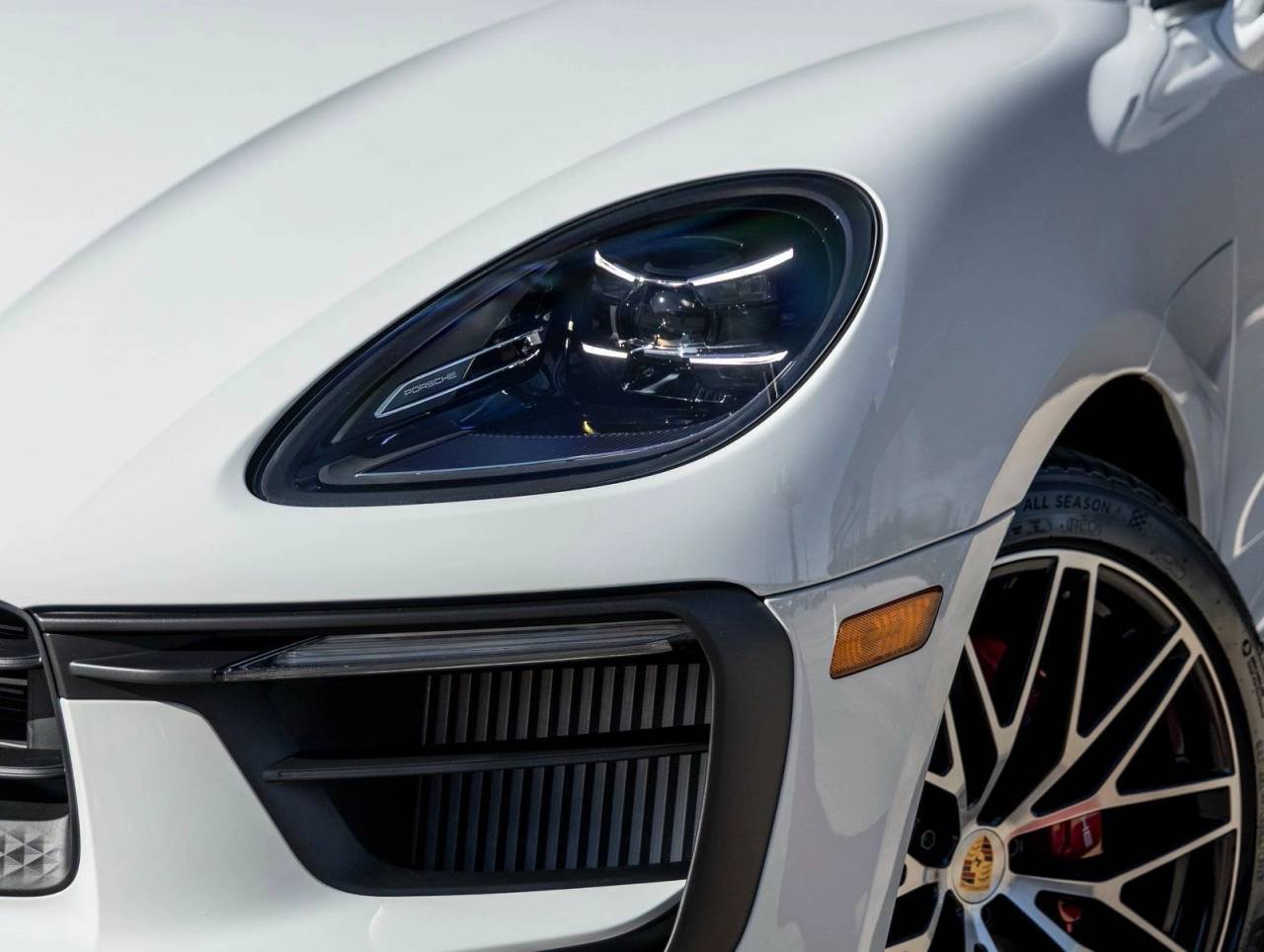 2026 Porsche Macan S