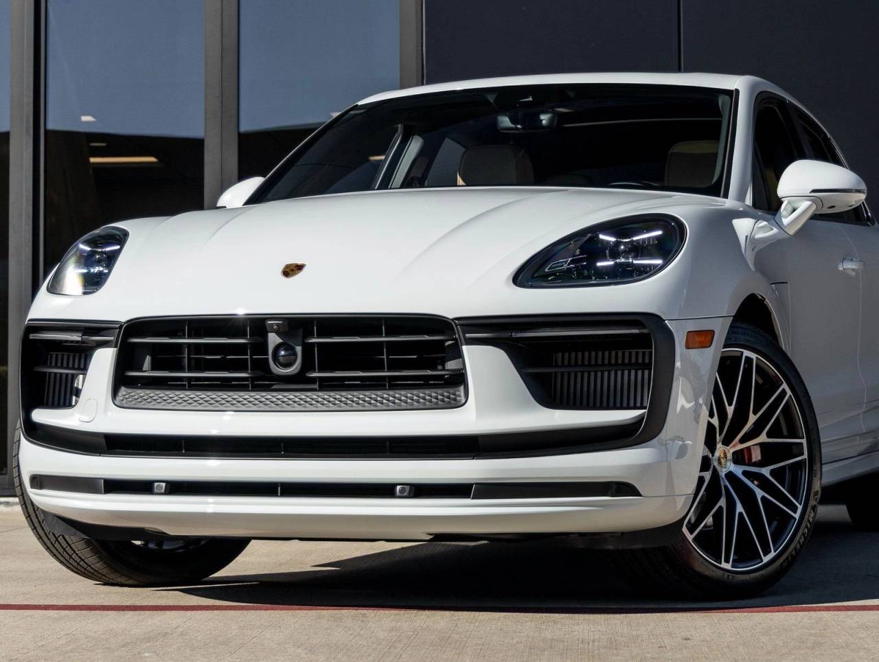2026 Porsche Macan Macan S