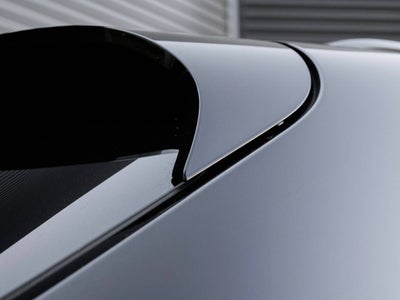 2025 Porsche Macan S