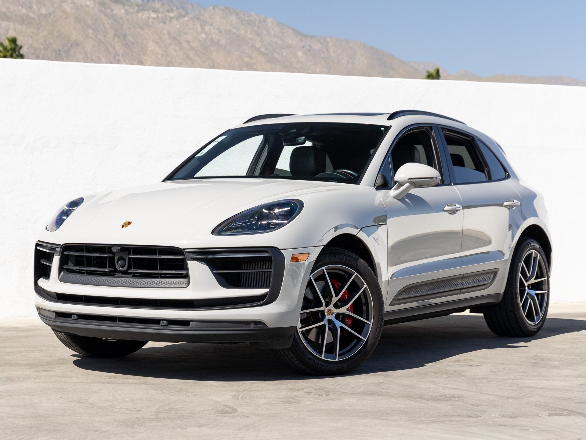 2023 Porsche Macan Macan S (MY23)