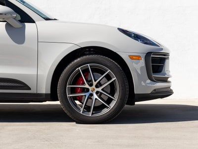2023 Porsche Macan Macan S (MY23)