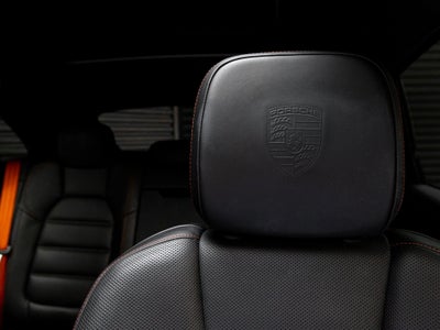 2023 Porsche Macan Macan S (MY23)