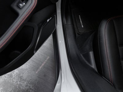 2023 Porsche Macan Macan S (MY23)