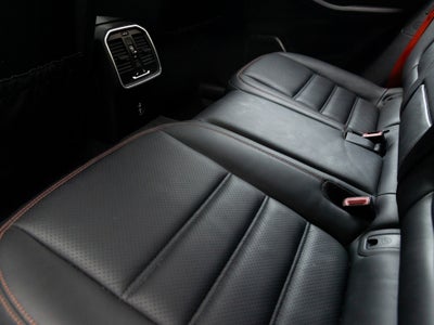 2023 Porsche Macan Macan S (MY23)