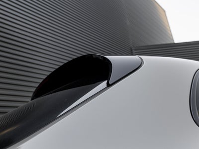 2023 Porsche Macan Macan S (MY23)