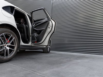 2023 Porsche Macan Macan S (MY23)