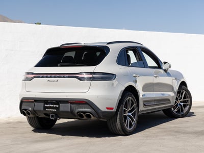 2023 Porsche Macan Macan S (MY23)