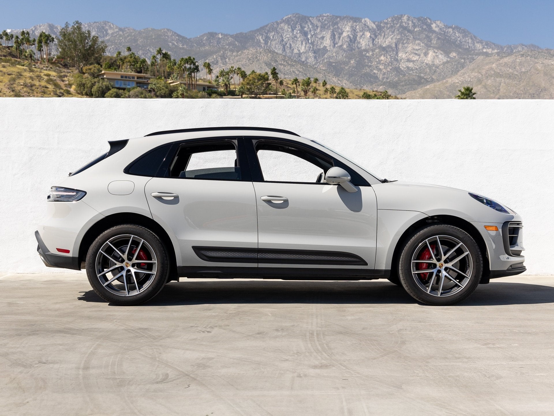 2023 Porsche Macan Macan S (MY23)