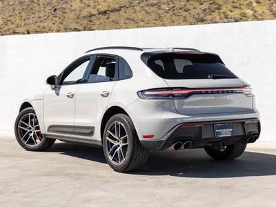 2023 Porsche Macan Macan S (MY23)