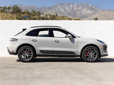 2023 Porsche Macan Macan S (MY23)