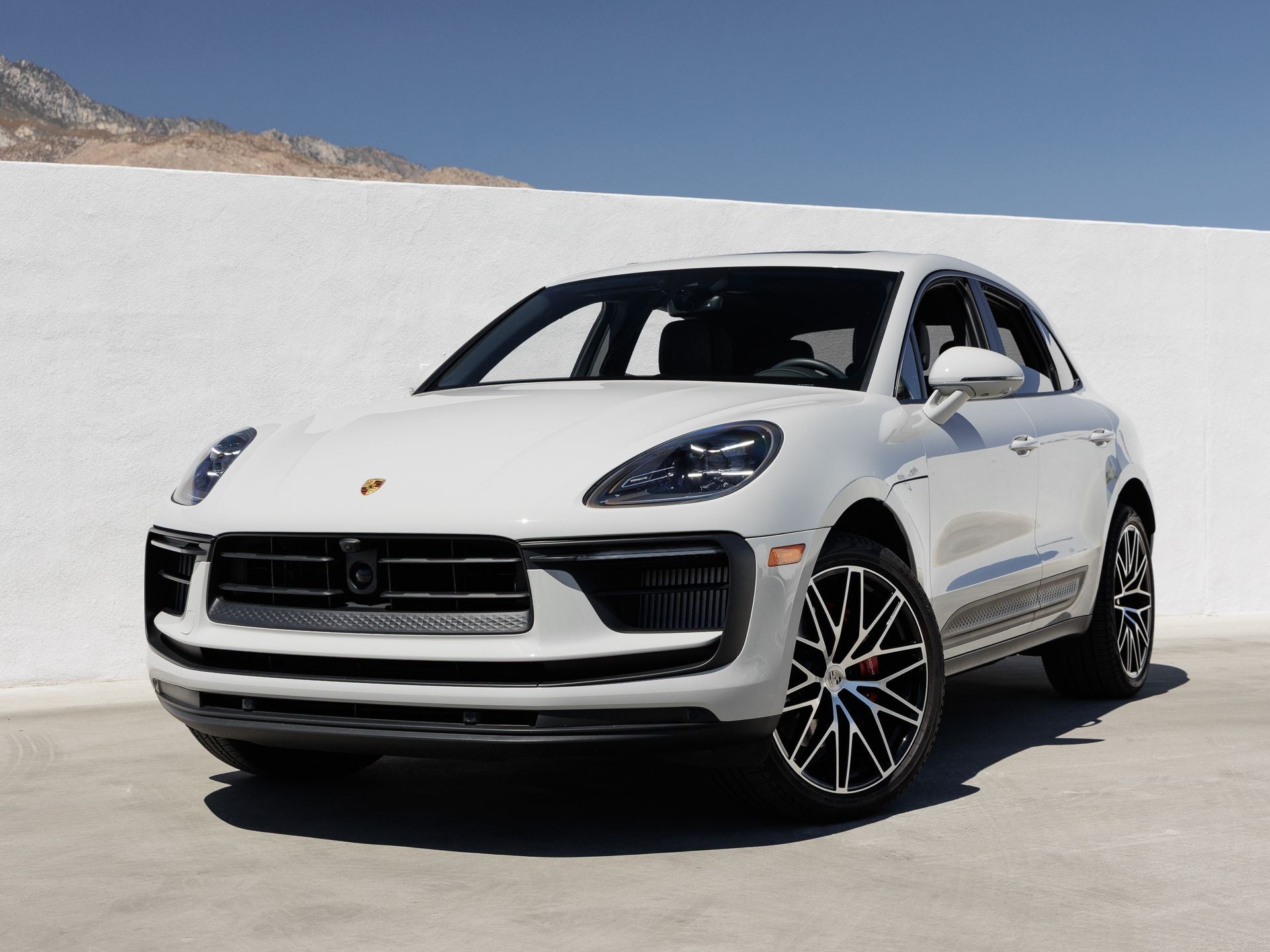 2025 Porsche Macan Macan S