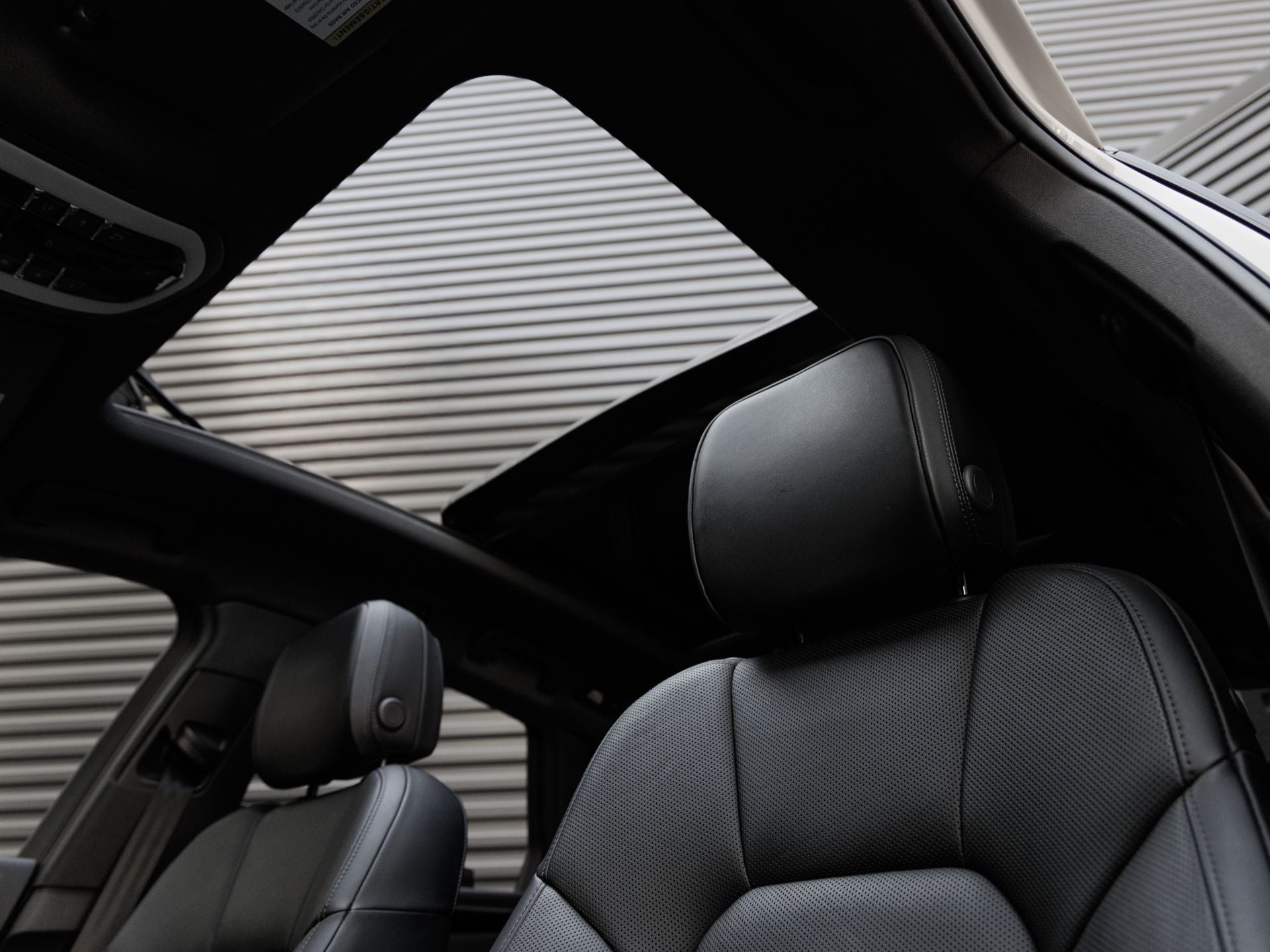 2025 Porsche Macan Macan S