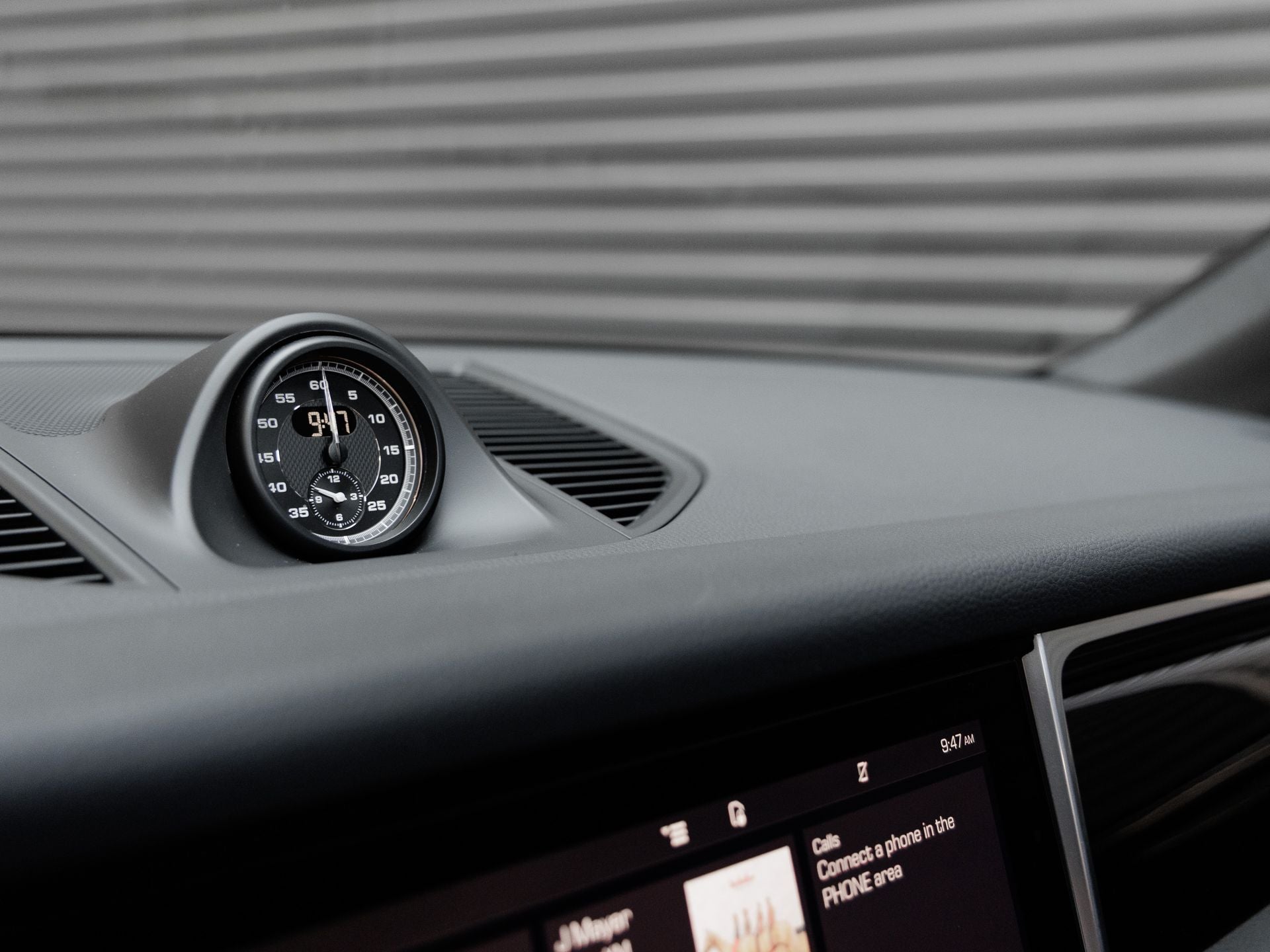 2025 Porsche Macan Macan S