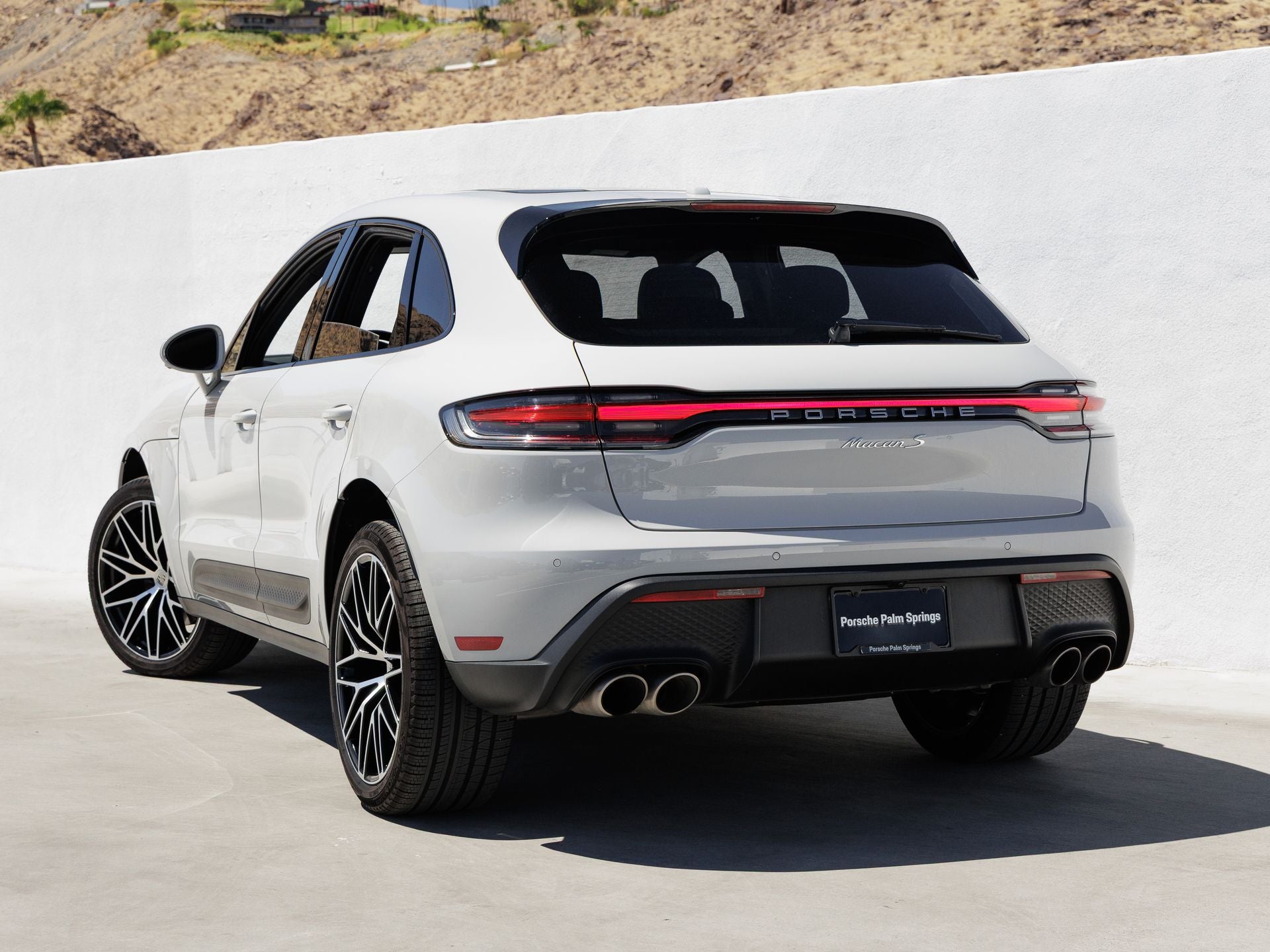 2025 Porsche Macan Macan S