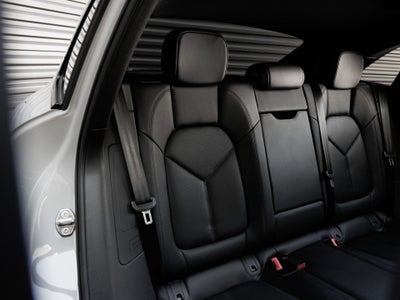 2025 Porsche Macan Macan S