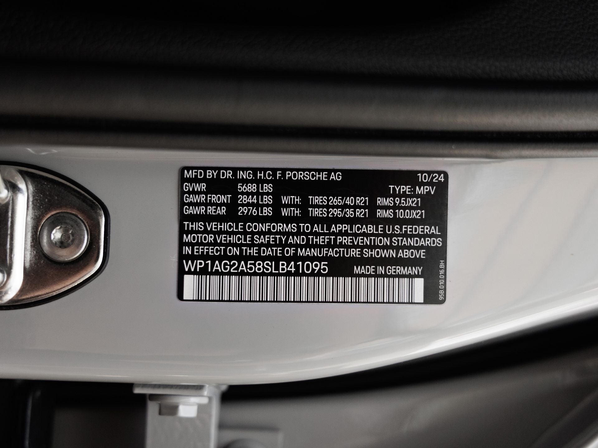 2025 Porsche Macan Macan S