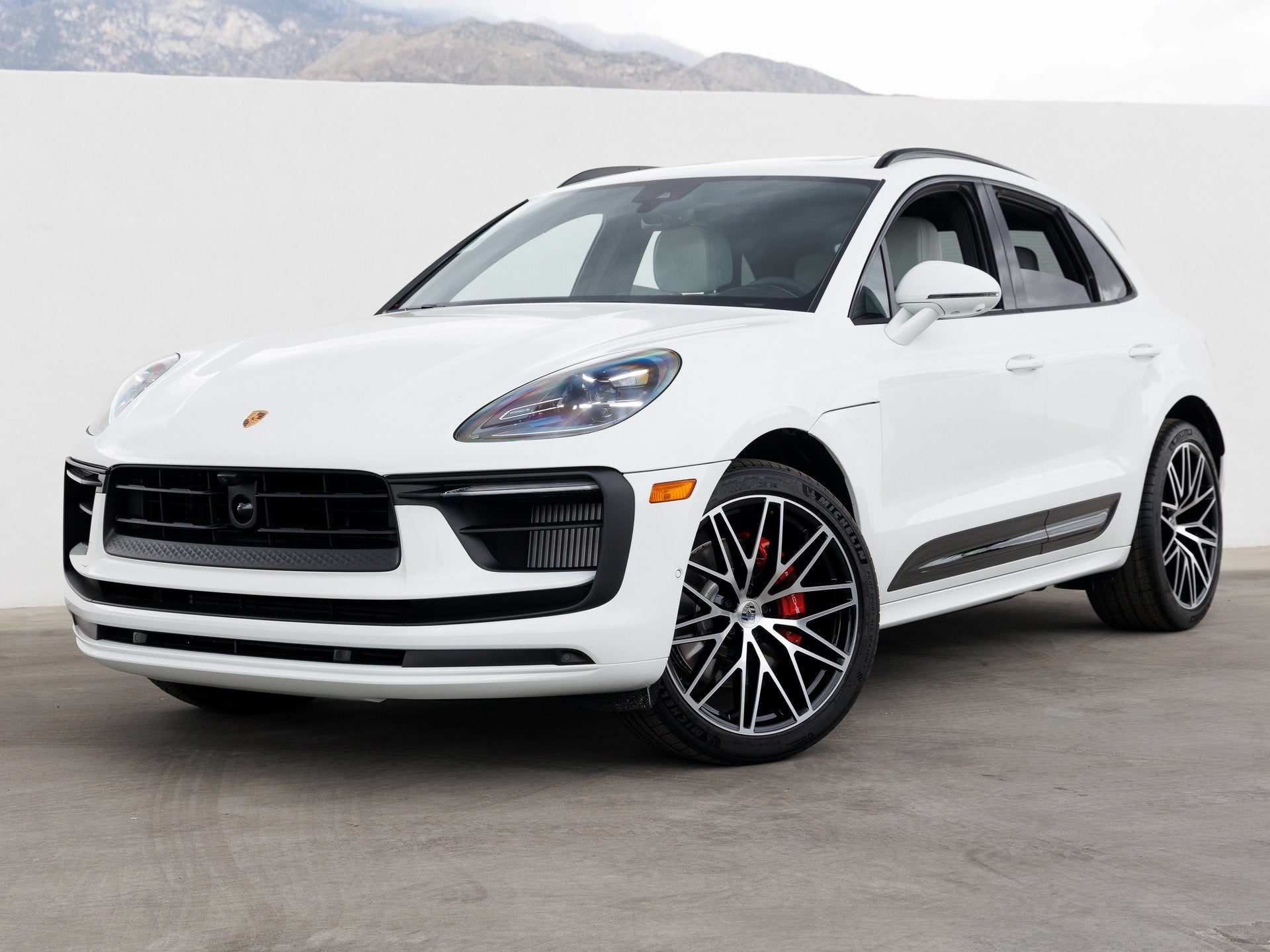 2026 Porsche Macan Macan S