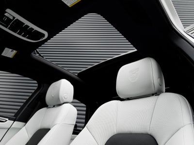 2026 Porsche Macan Macan S