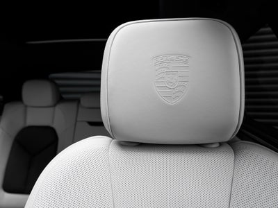 2026 Porsche Macan Macan S