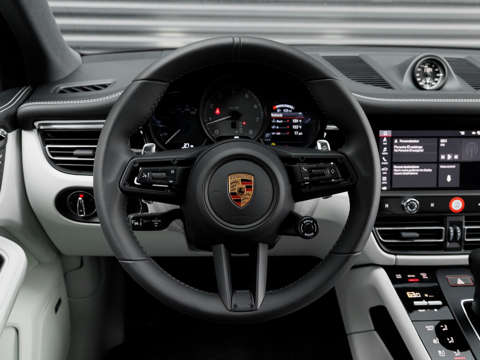 2026 Porsche Macan Macan S