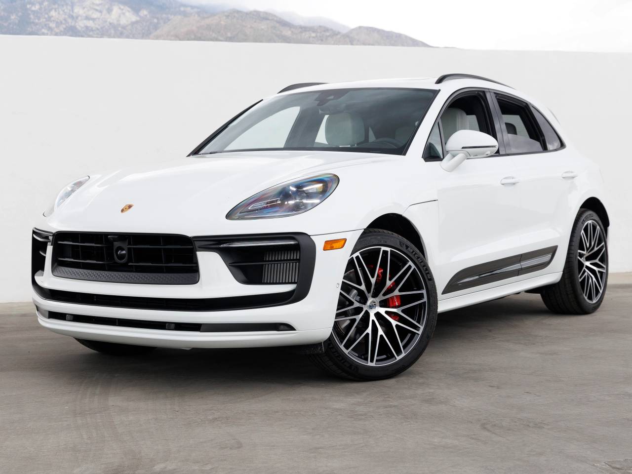 2026 Porsche Macan Macan S