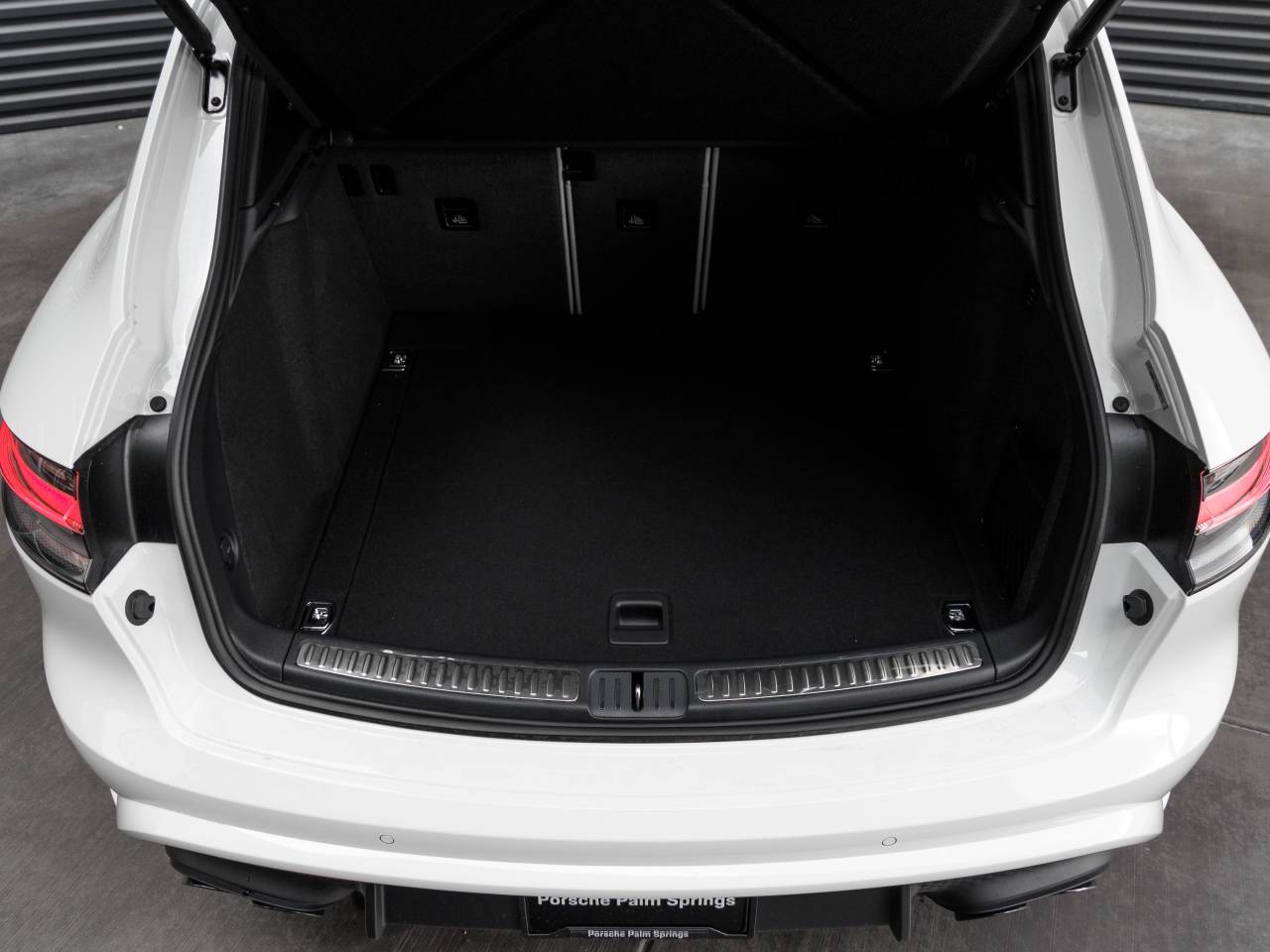 2026 Porsche Macan Macan S