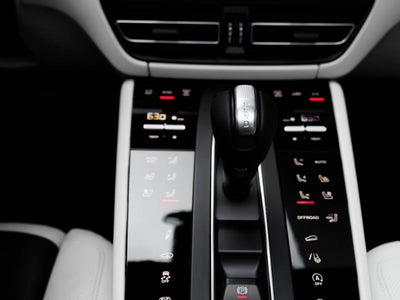 2026 Porsche Macan Macan S