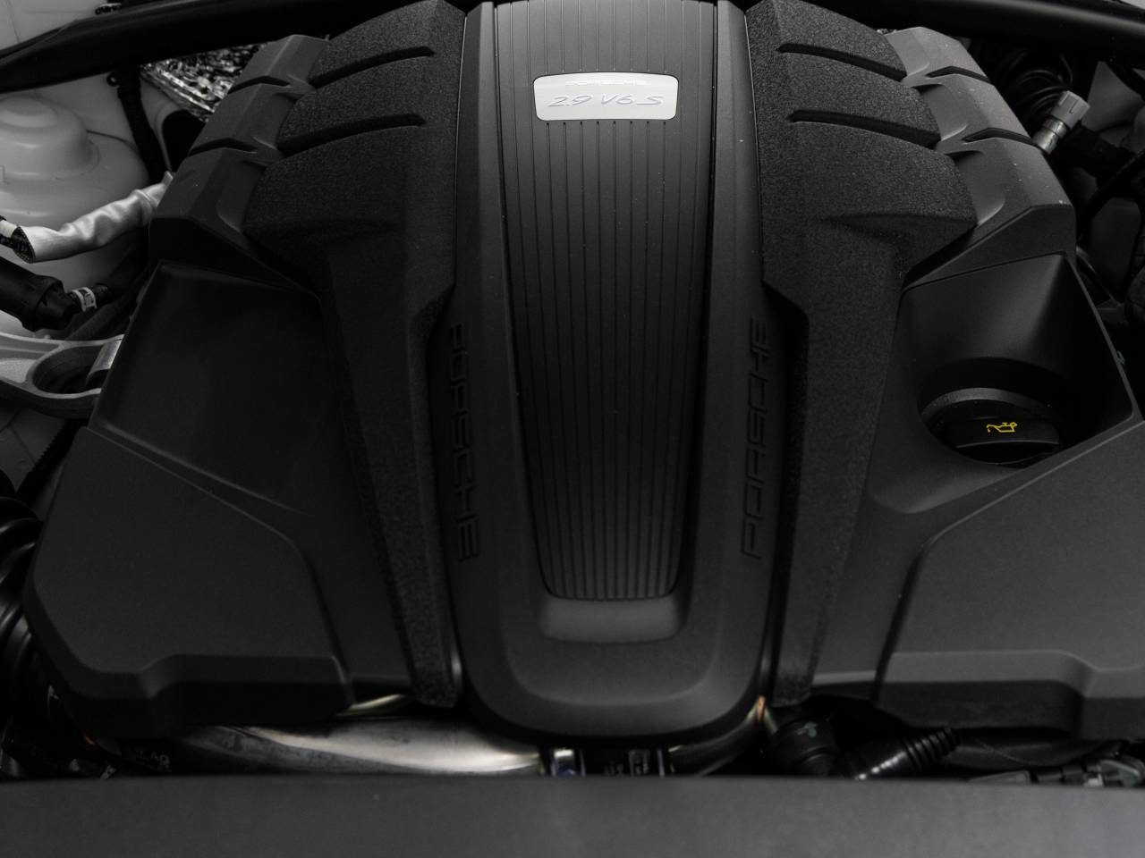 2026 Porsche Macan Macan S