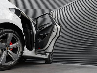 2026 Porsche Macan Macan S