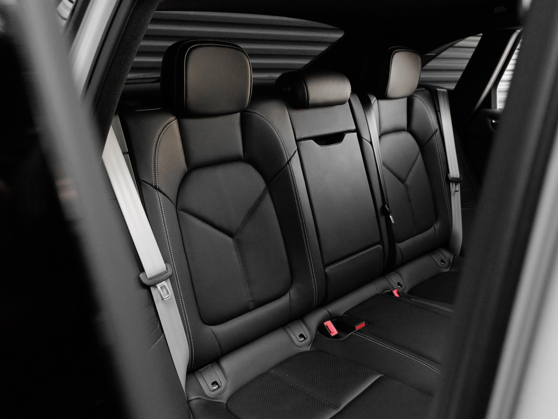 2026 Porsche Macan Macan S