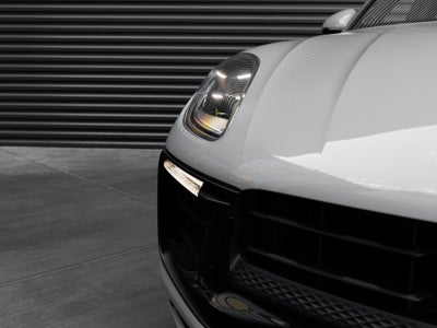 2026 Porsche Macan Macan S