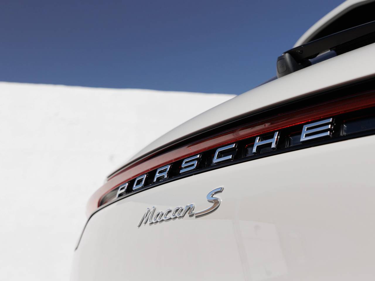 2026 Porsche Macan Macan S