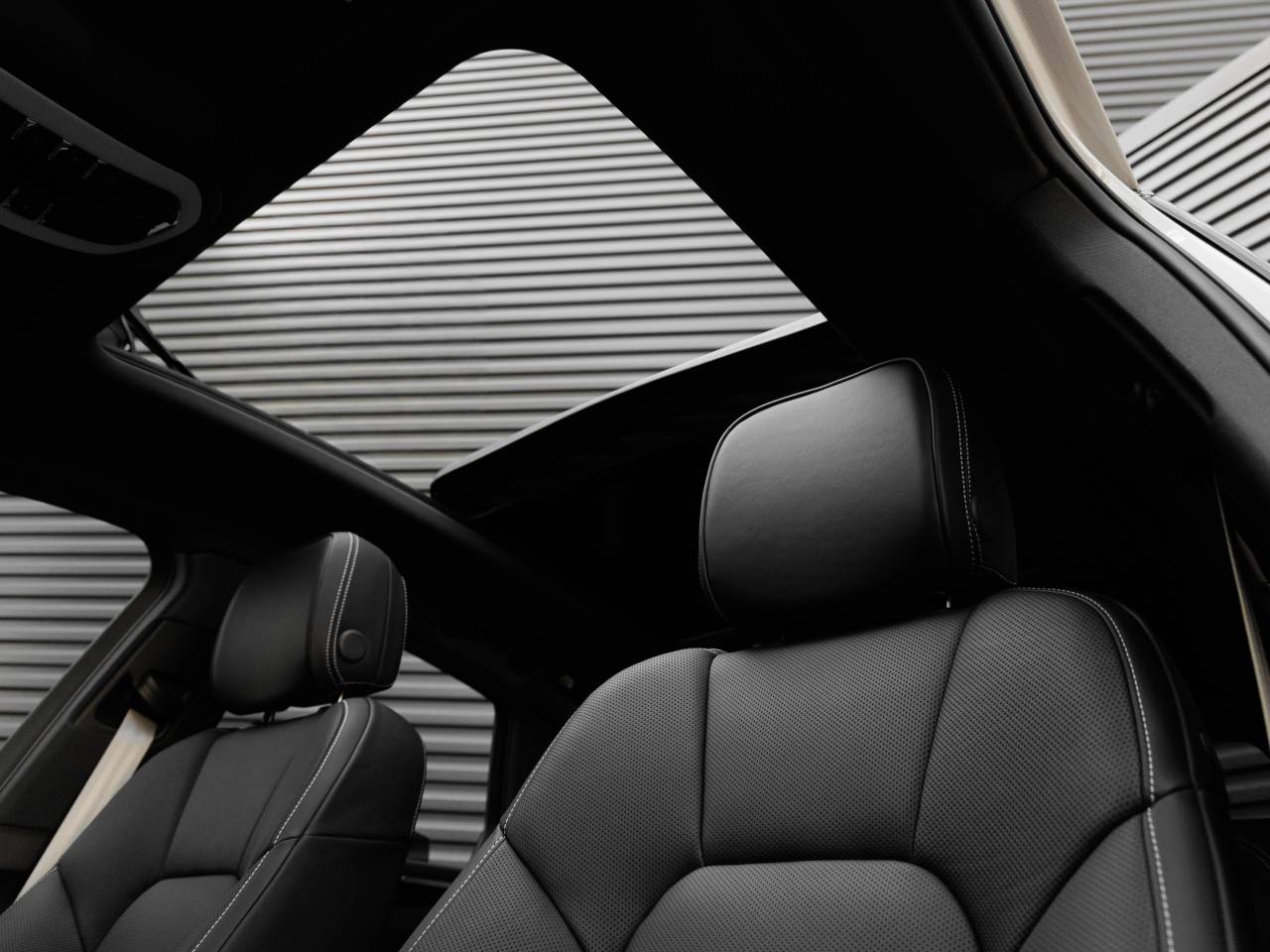 2026 Porsche Macan Macan S