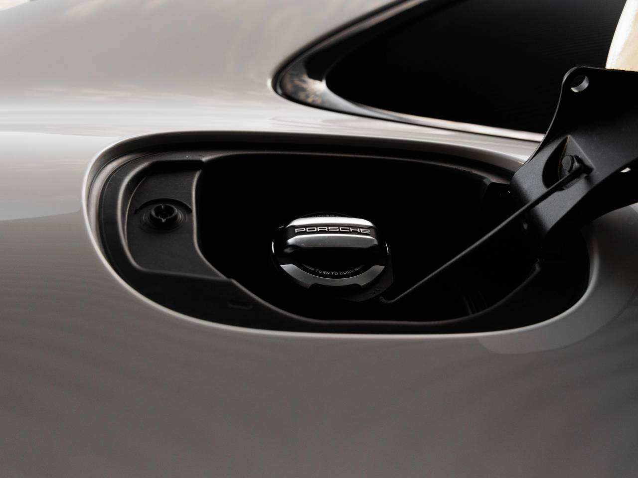 2026 Porsche Macan Macan S
