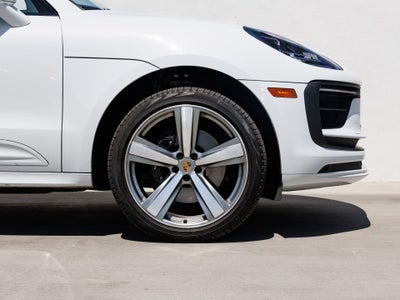 2022 Porsche Macan Macan S