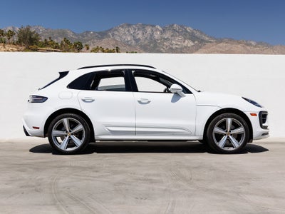 2022 Porsche Macan Macan S