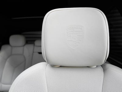 2022 Porsche Macan Macan S