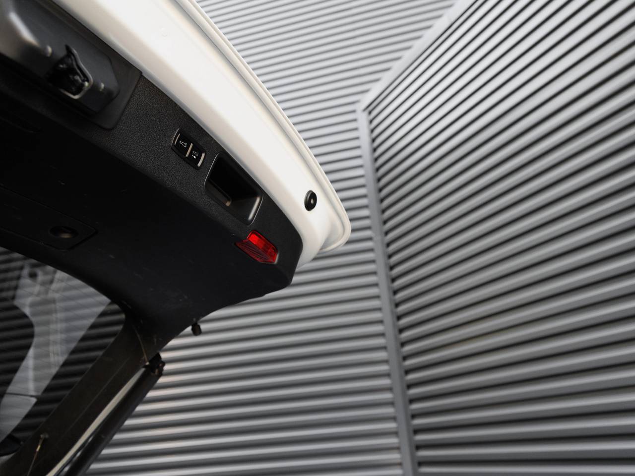 2022 Porsche Macan Macan S