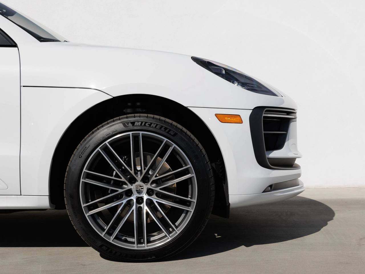 2026 Porsche Macan Macan S