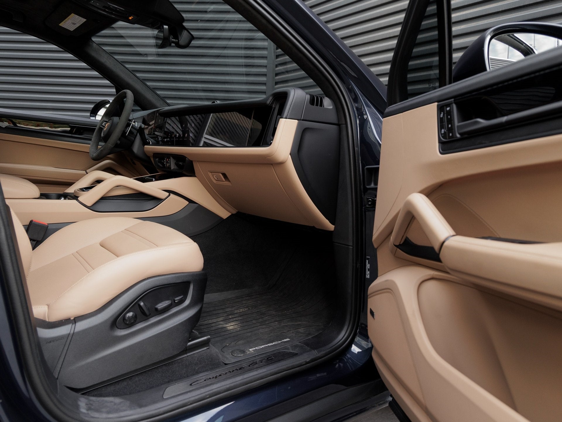 2026 Porsche Cayenne Cayenne GTS