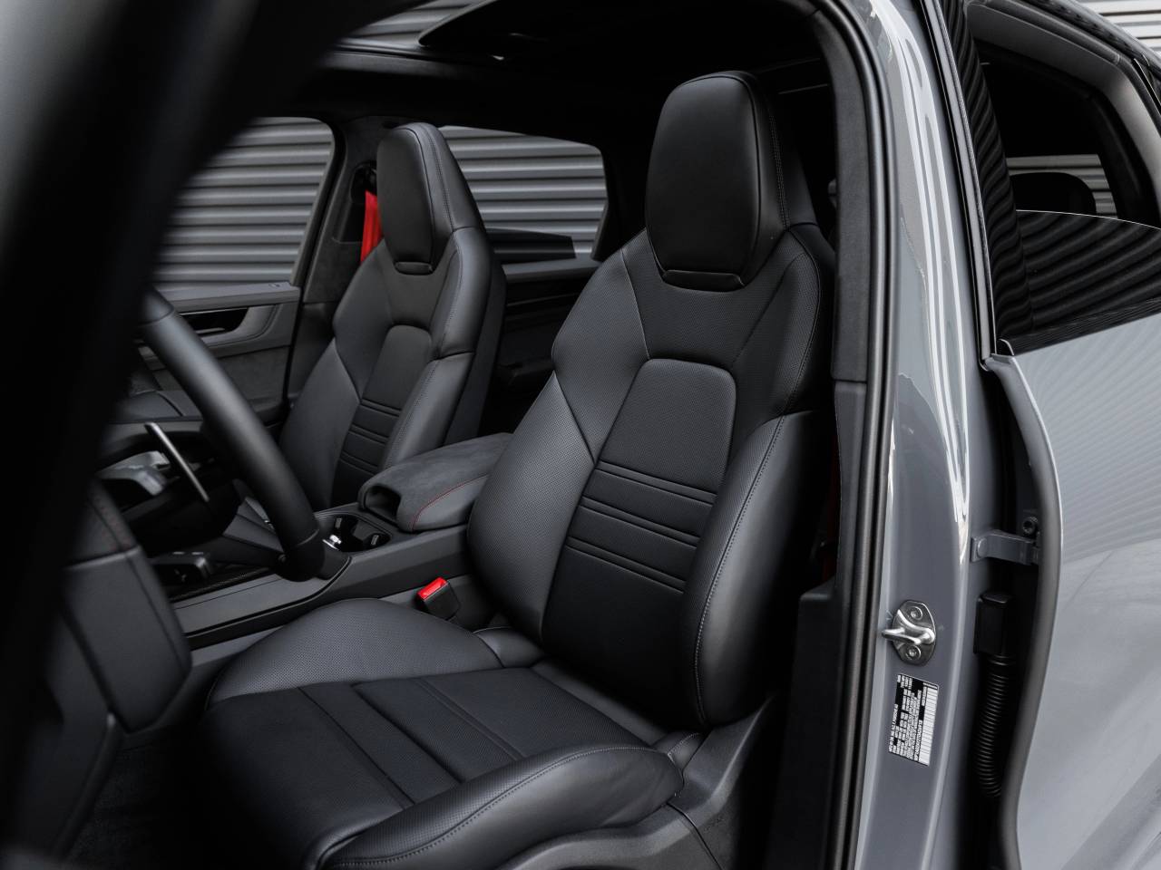 2026 Porsche Cayenne Cayenne GTS