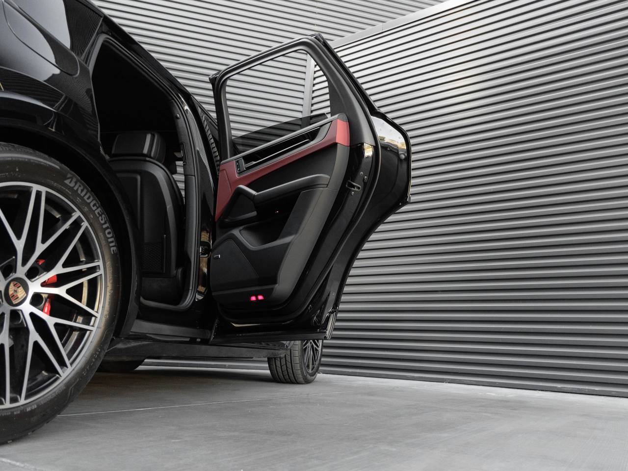 2026 Porsche Cayenne Cayenne GTS