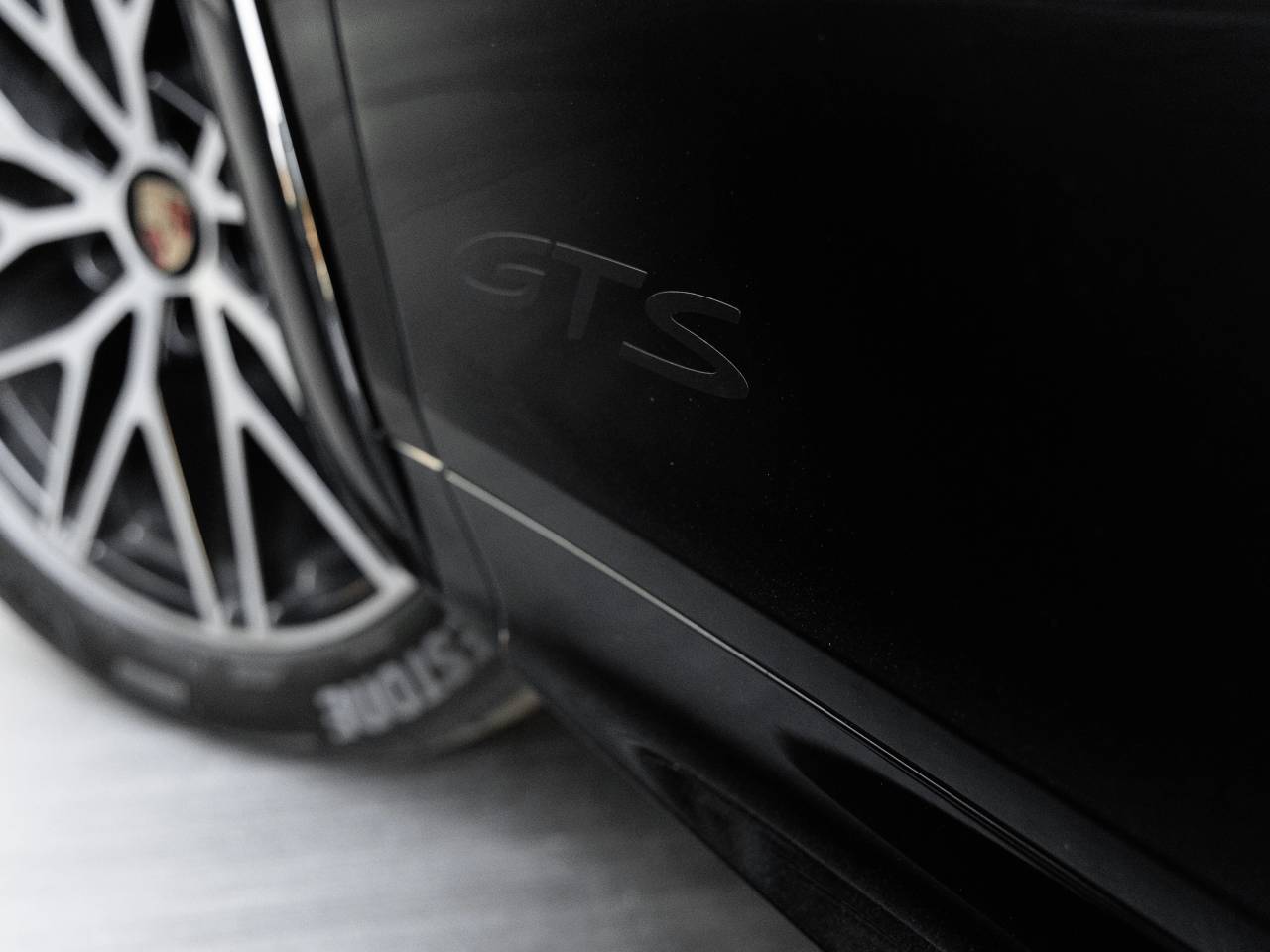 2026 Porsche Cayenne Cayenne GTS