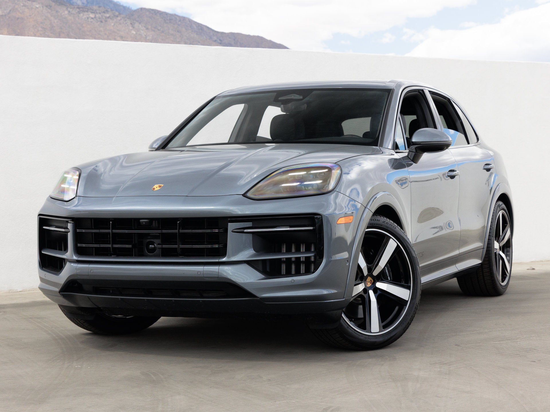 2026 Porsche Cayenne Cayenne GTS