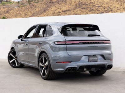 2026 Porsche Cayenne Cayenne GTS