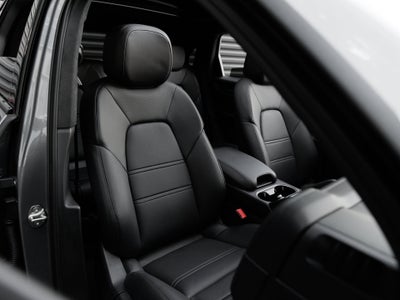 2026 Porsche Cayenne Cayenne GTS