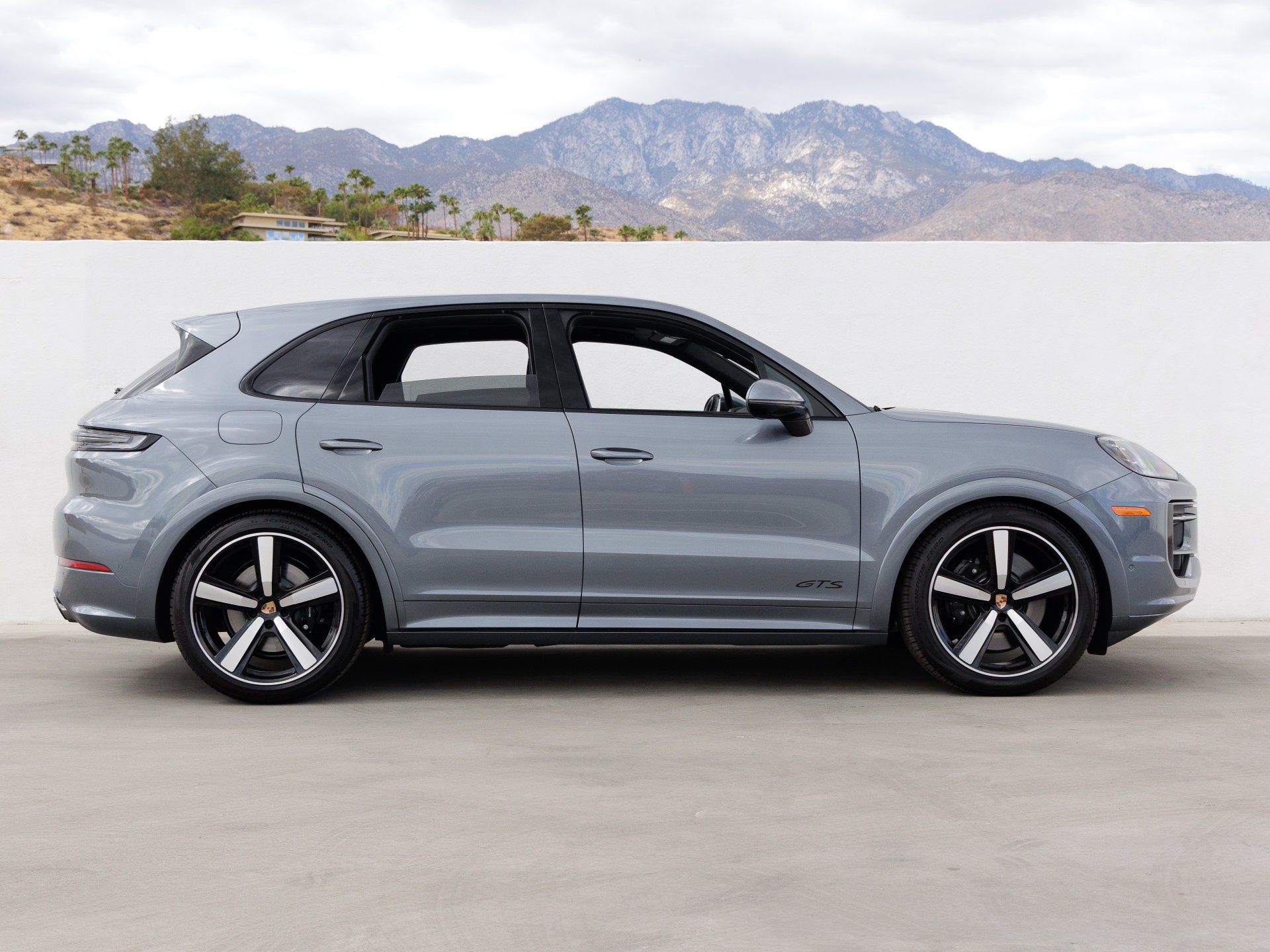 2026 Porsche Cayenne Cayenne GTS