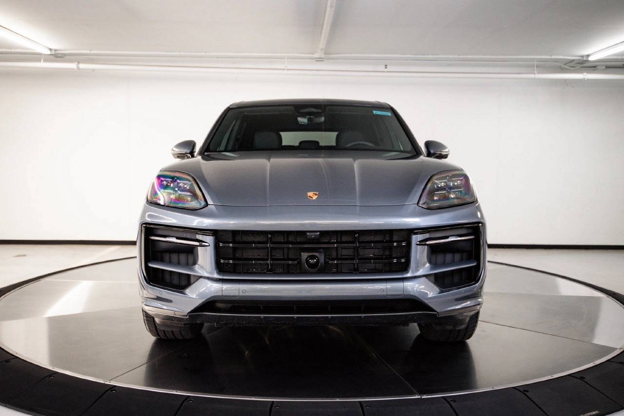 2026 Porsche Cayenne Cayenne GTS