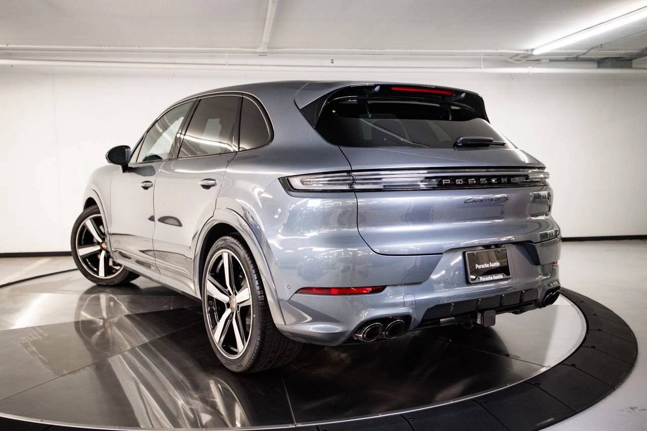 2026 Porsche Cayenne Cayenne GTS