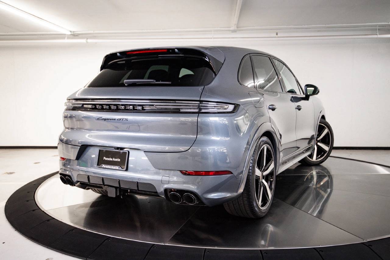 2026 Porsche Cayenne Cayenne GTS